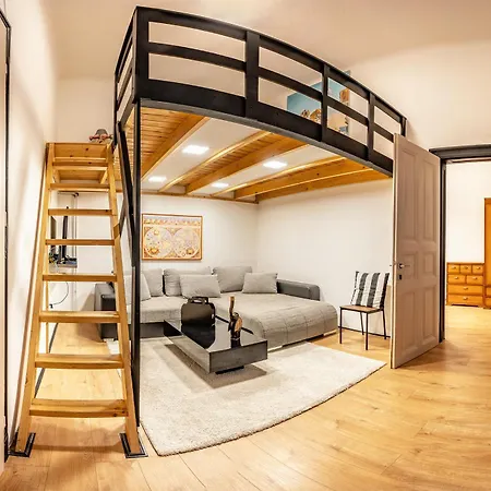 Center Podmaniczky Apartament